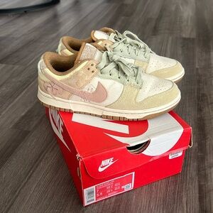 Nike Dunk low On the Bright Side